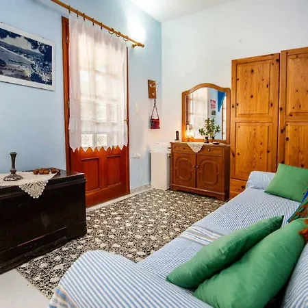 Elia Apartman